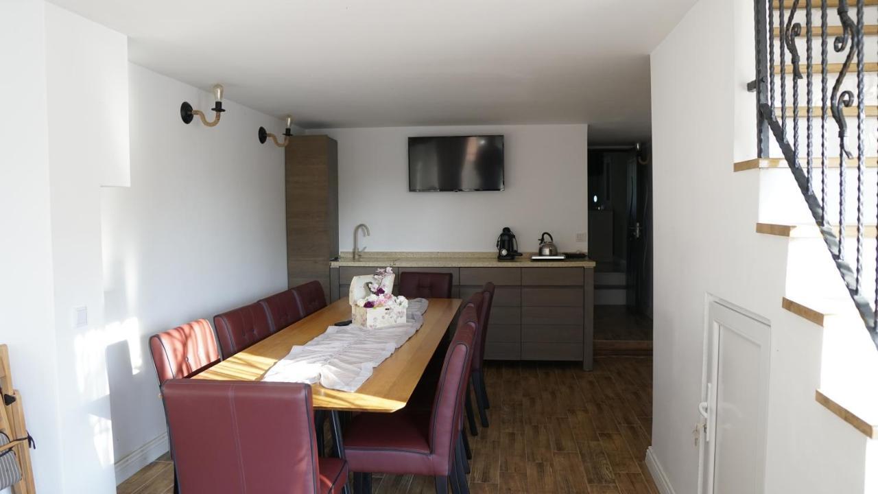 Casa Cu Fantana Villa Borlesti Dış mekan fotoğraf